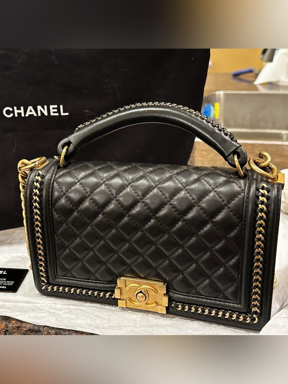 100% AUTHENTIC CHANEL Boy top handle black Quilted Lambskin Leather Bag